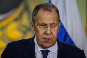 Lavrov asegura que Rusia está interesada en reanudación de cooperación entre Irán y OIEA - AlbertoNews