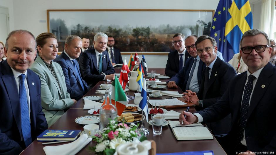 Líderes de UE acuerdan renovar sanciones económicas a Rusia – DW – 27/06/2025
