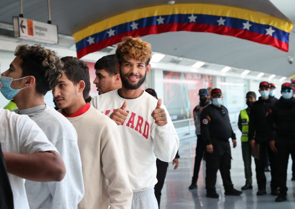 Llegó a Venezuela un nuevo vuelo con 203 venezolanos deportados de Estados Unidos