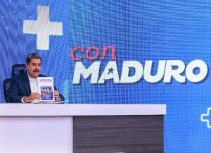 Lo que dijo Maduro luego que el primer ministro británico anunciara que se prepararían para la guerra