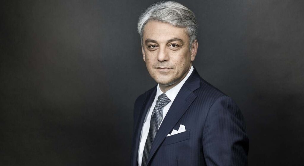Luca de Meo, CEO de Renault, abandona la firma automovilística y se pasa al lujo de Kering