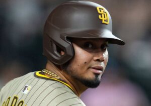 Luis Arráez le bateó un hit Ohtani: el venezolano no perdonó el estreno del japonés como pitcher - AlbertoNews