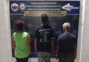 Madre, abuelo y padrastro detenidos por presunto abuso a una niña de 9 años