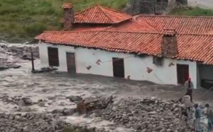 Maduro dice que activó un «plan especial» para estados afectados por las lluvias