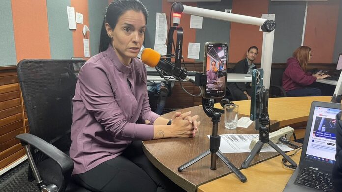 Malavé insta a la oposición a participar el 27J para “defender el poder local”