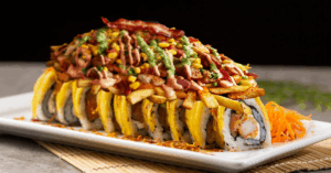 "Me encanta el sushi”, asegura joven antes de pedir roll de tajadas rebozado con ketchup y papitas