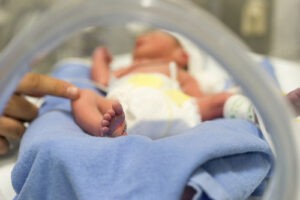 Microbioma del bebé podría protegerlo frente a infecciones víricas