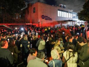 Miguel Uribe está en procedimiento neuroquirúrgico y vascular periférico, indicó la Fundación Santa Fe | Regiones | Economía