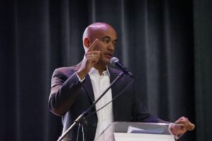 Ministro Rodríguez: Prioridades académicas son educación y salud