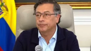 “Ministro que no firme se va”: Petro presiona por decreto de consulta popular
