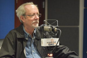 Muere el reconocido periodista Eduardo Sapene