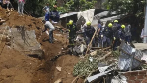 Muertes por deslizamiento en Antioquia ascienden a 23; continúan labores de búsqueda