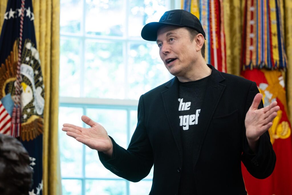 Musk acusa al Senado de EE.UU. por "destruir millones de empleos" con proyecto fiscal de Trump