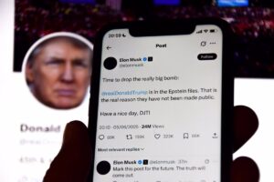 Musk borra su mensaje que vinculaba a Trump con los delitos del traficante de menores Jeffrey Epstein