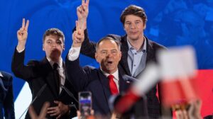 Nawrocki será presidente de Polonia tras su ajustada victoria electoral
