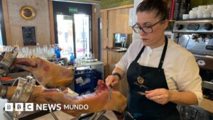 Nuevos destinos para el jamón ibérico y el aceite de oliva: cómo los aranceles de Trump en EE.UU. empujan a los productores españoles a otros mercados