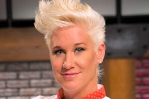 Nuevos detalles sobre la muerte de Anne Burrell: la chef estaba “llena de alegría” horas antes de fallecer en Nueva York - AlbertoNews