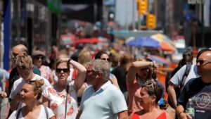 Ola de calor sofocante en Nueva York: estas son las fechas clave en que bajarán las temperaturas - AlbertoNews