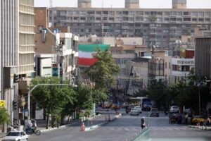 Países árabes califican de "inaceptable" el ataque con misiles de Irán en Catar
