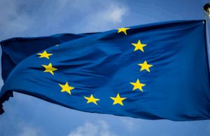 Países de la UE proponen establecer una edad mínima para uso de RRSS