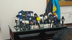 Periodistas celebran su día con reto de informar en contexto difícil