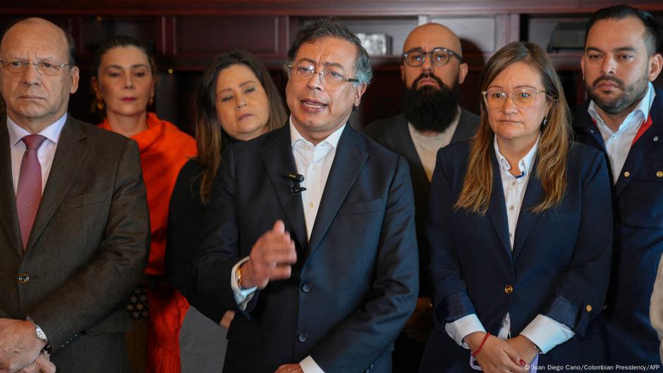 Petro anuncia consulta en marzo sobre asamblea Constituyente – DW – 21/06/2025