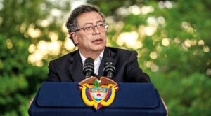 Petro pide ayuda a EE.UU. para investigar el atentado contra Uribe