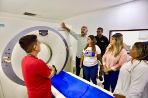 Plan Cayapa de la Salud reactiva tomógrafo del CAT de San Jacinto