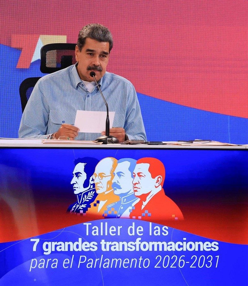 Presidente Maduro exige compromiso y estrategias a nuevos diputados