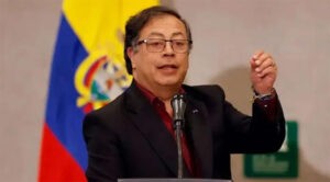 Presidente Petro denuncia planes magnicidas en su contra