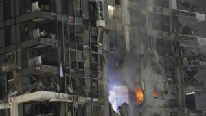 Primeras imágenes de las secuelas del ataque de represalia iraní contra Israel - AlbertoNews