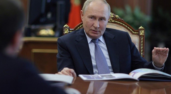 Putin llama a cese de hostilidades entre Irán e Israel