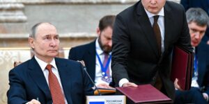 Putin reconoce problemas con el presupuesto militar y anuncia recortes en un futuro