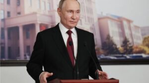 Putin se muestra dispuesto a reunirse con Zelenski sólo al final de negociaciones de paz - AlbertoNews
