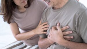 Qué es la dislipidemia, la enfermedad silenciosa que aumenta el riesgo de infartos y accidentes cerebrovasculares