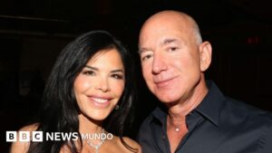 Quién es Lauren Sánchez, la periodista de origen mexicano cuya fastuosa boda con Jeff Bezos en Venecia despierta polémica