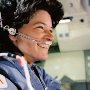 Quién fue Sally Ride, la astrónoma de la NASA que abrió el camino para las mujeres en el espacio