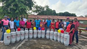 Realizaron jornada de reposición de cilindros de gas doméstico en el municipio Sucre