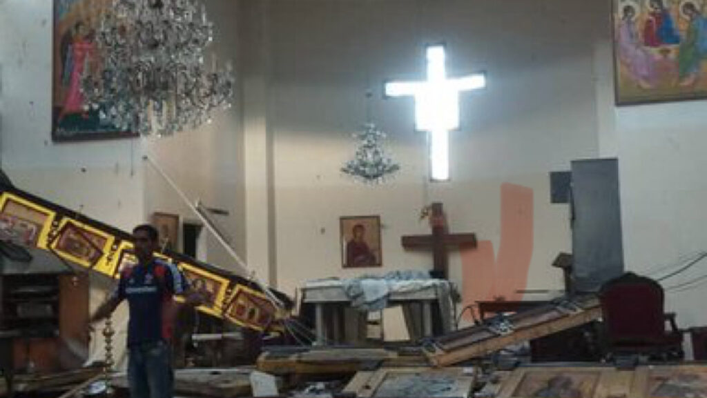 Reportan un atentado suicida con bomba en una iglesia en Siria