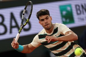Roland Garros: La madurez de Alcaraz y un único paseo por Versalles: "Aún da alguna pataleta, pero maneja mejor los problemas"