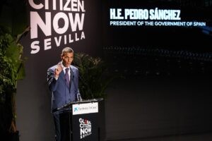 Sánchez alerta de que el desarrollo sostenible está en riesgo por recortes en financiación, pero evita señalar a Trump