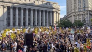 Se extienden por EEUU las protestas contra las redadas migratorias de Donald Trump