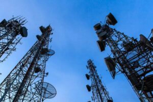 Sector telecomunicaciones busca recuperación a pesar de las tarifas congeladas