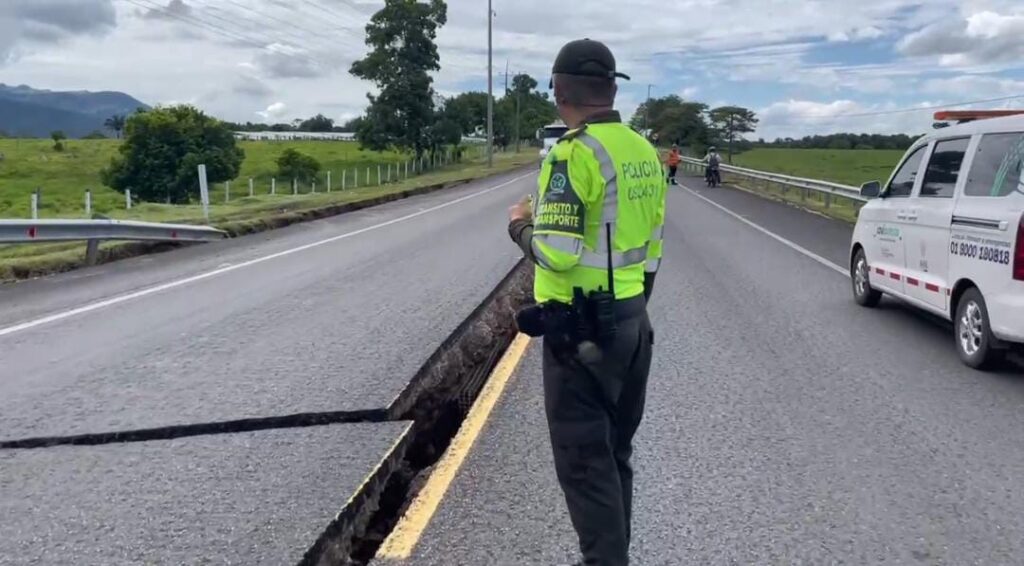 Sismo rompió la vía Villavicencio-Yopal