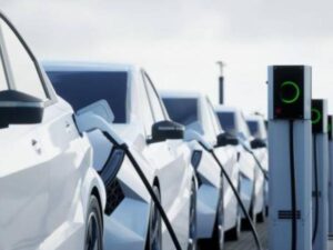 “Soy pobre, por eso manejo eléctrico”: el sorprendente modelo chino que hizo masivos estos carros en clases populares | Internacional
