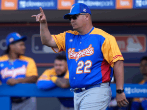 Team Beisbol avanza en su proceso para el CMB