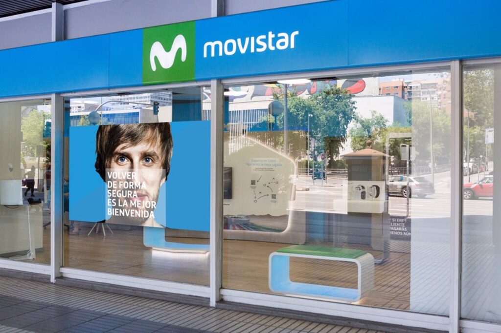 Telefónica investiga un 'hackeo' en Movistar que afecta a datos de clientes