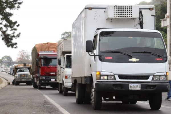 Transportistas de carga tendrán prórroga para documentos de ingreso a Colombia