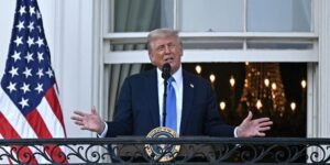 Trump dicta su mayor veto migratorio y golpea a cubanos y venezolanos