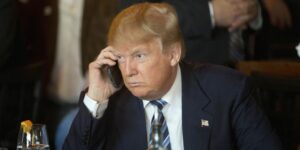 Trump lanza su propio móvil y un plan de datos con sello patriótico